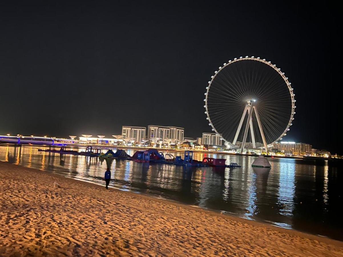Route 66 Beach Hostel Dubai Exterior foto